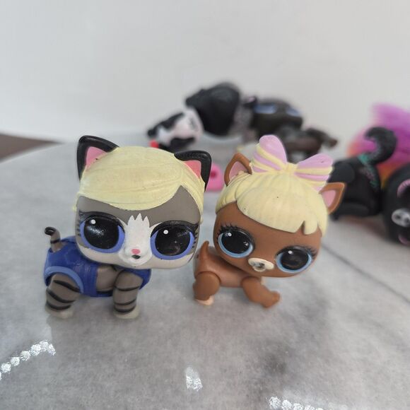 LOL Surprise Pets Lot of 7 Dolls Figures Accessories MGA Big Eye Animal Collecti - Picture 6 of 13